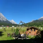 Haus Am Wiesenrain Διαμέρισμα *