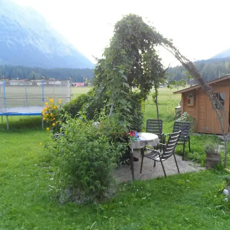 Haus Am Wiesenrain Apartment Leutasch
